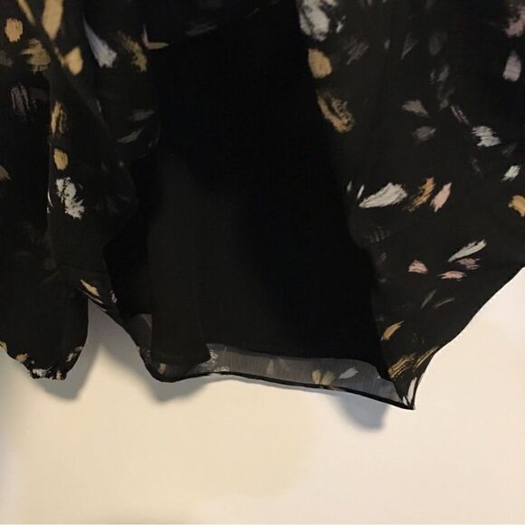 APT 9 Brush stroke design sheer sleeve chiffon top! IN BLACK NOT RED - Picture 8 of 9